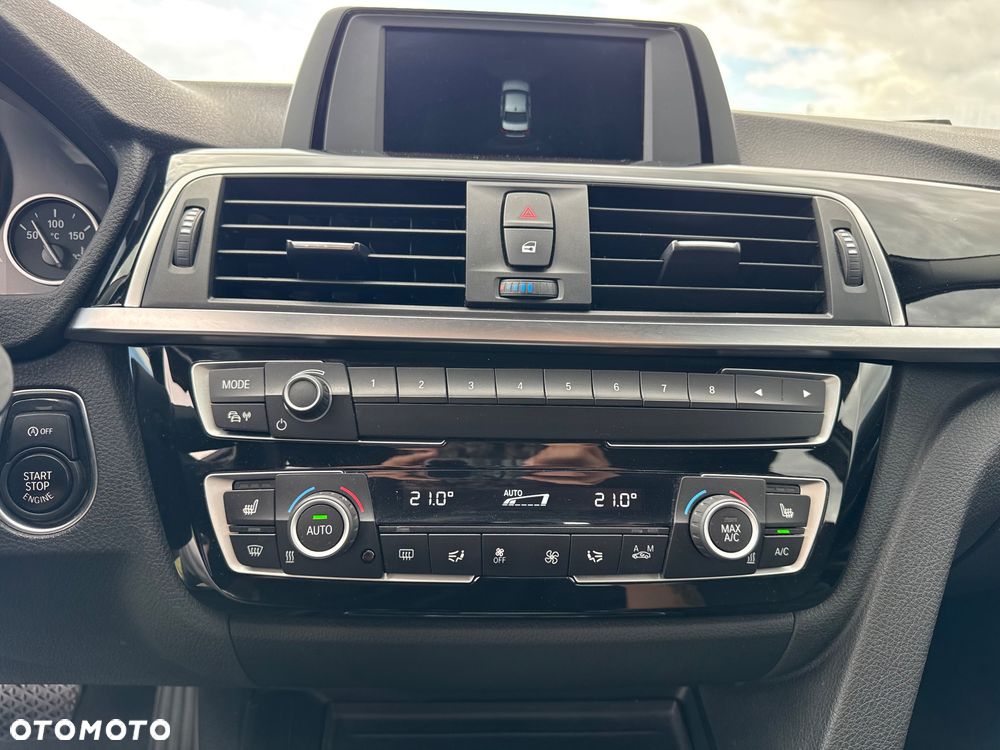 BMW Seria 3 320d Edition M Sport Shadow - 25