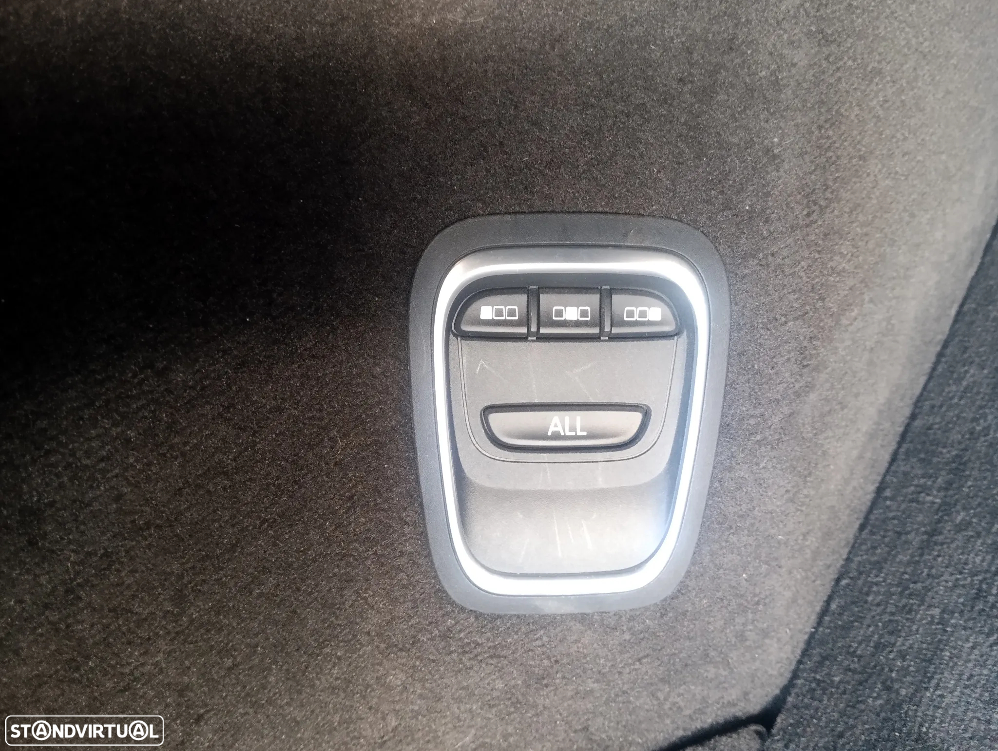 Renault Espace 1.6 dCi Initiale Paris EDC - 25