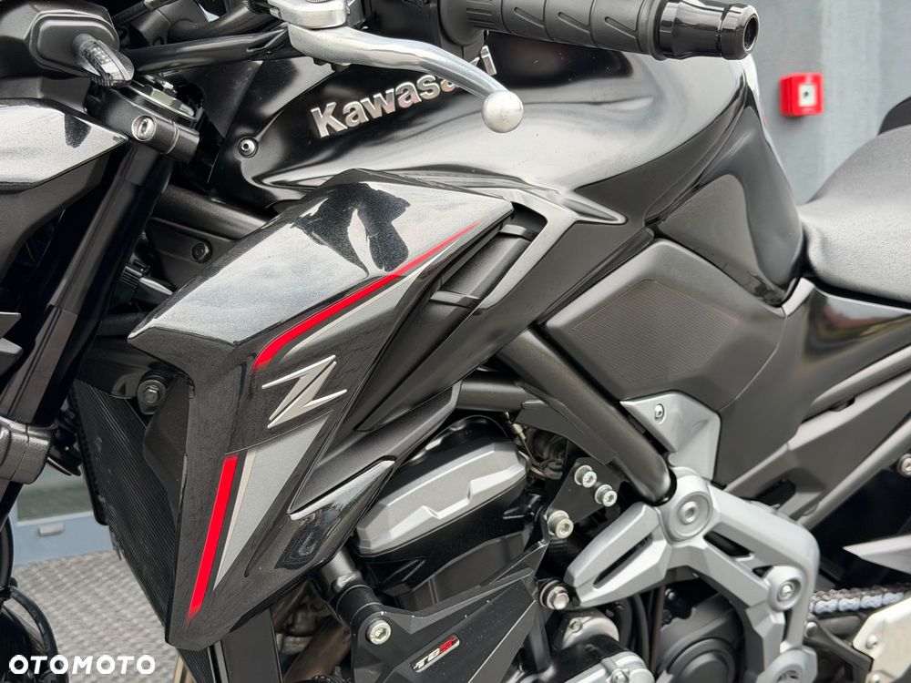 Kawasaki Z 900 - 35