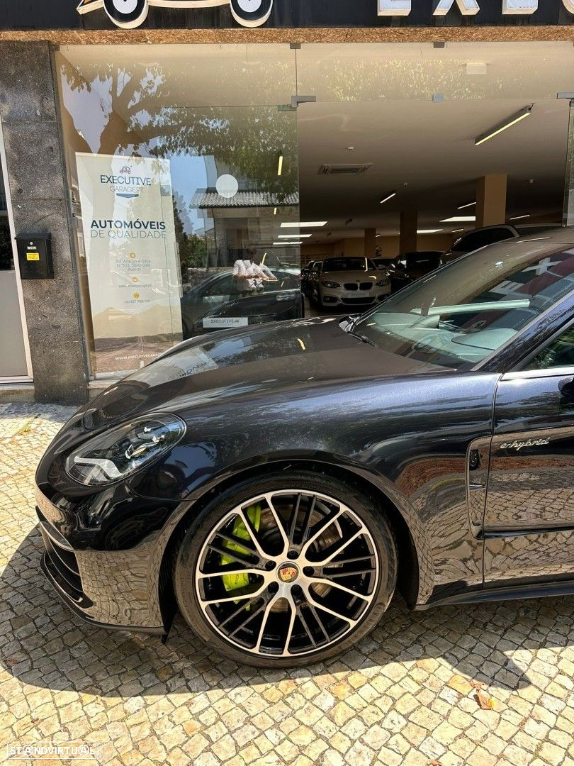Porsche Panamera Sport Turismo 4 E-Hybrid - 3
