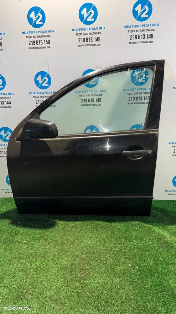 Porta da frente esquerda Skoda Fabia de 2001 - 1
