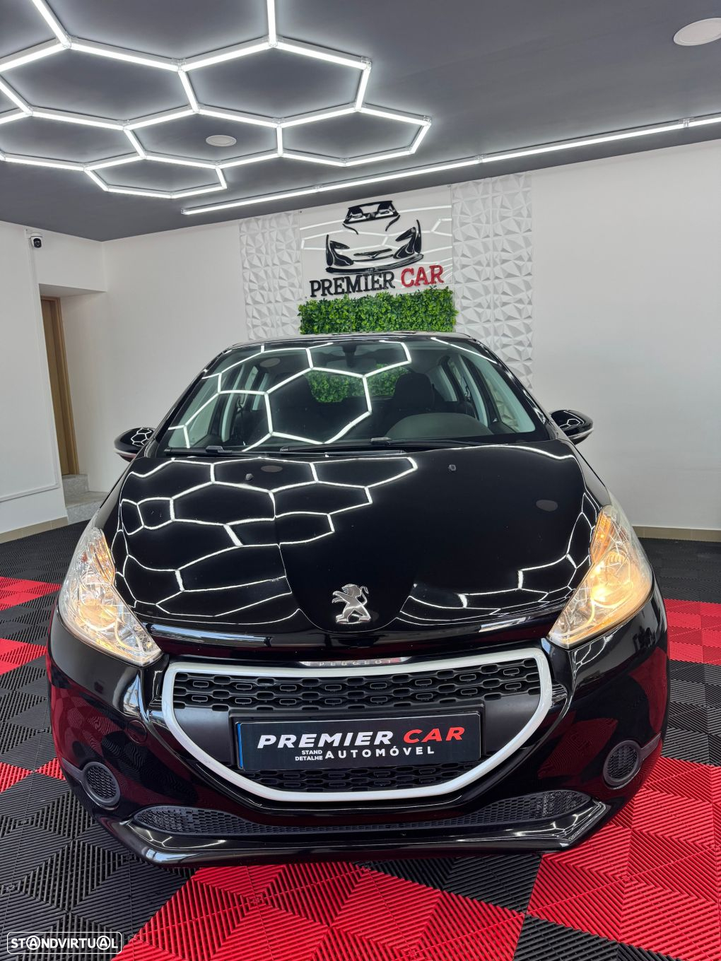 Peugeot 208 1.4 HDi Active - 2