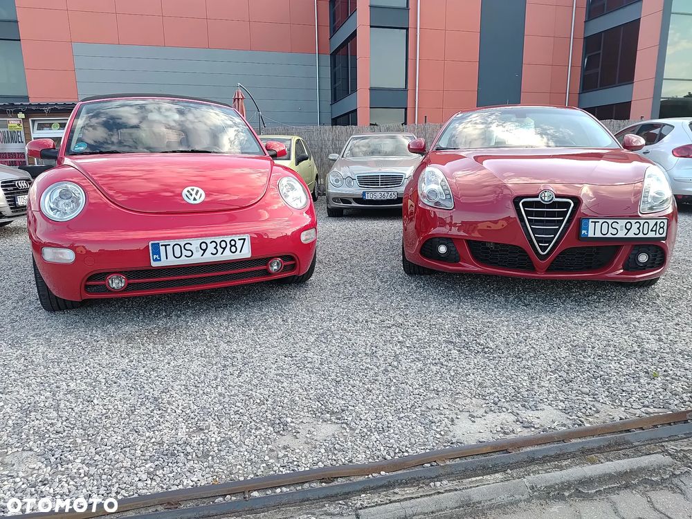 Volkswagen New Beetle Cabriolet 2.0 - 8