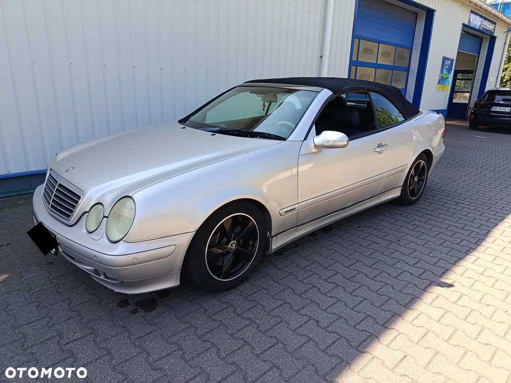 Mercedes-Benz CLK 320 Elegance - 21