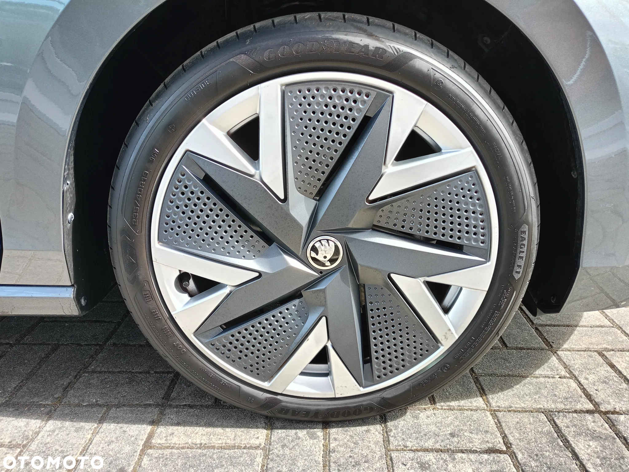 Skoda Superb 1.5 TSI Style DSG - 32