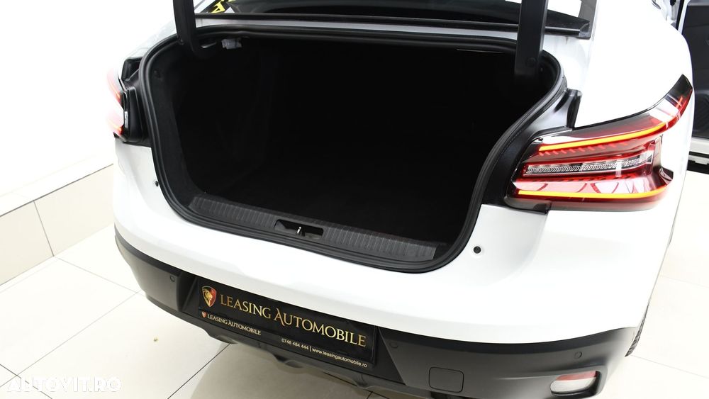 Citroën C4X BlueHDi 130 Stop&Start EAT8 SHINE - 27