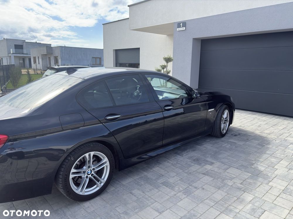 BMW Seria 5 520d xDrive - 3
