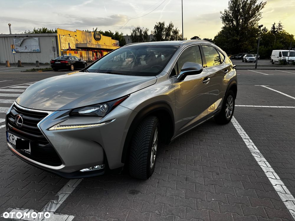 Lexus NX 300h Elegance AWD - 2