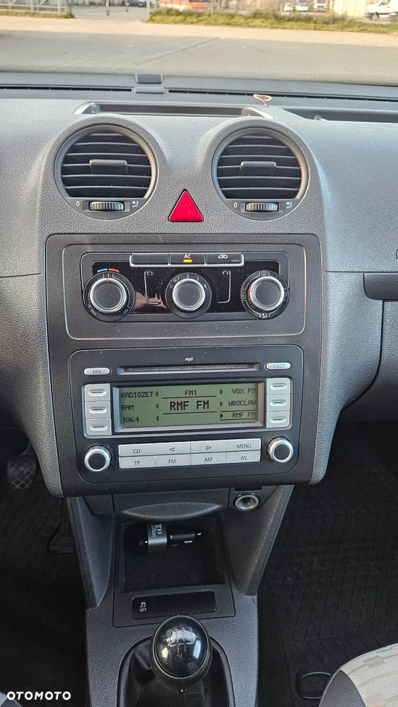 Volkswagen Caddy - 8