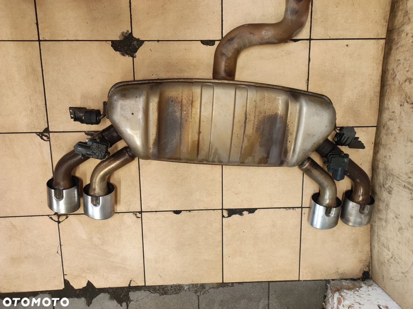 Układ wydechowy wydech tłumik końcowy Golf VIII 8 R 2.0 TSI - 3