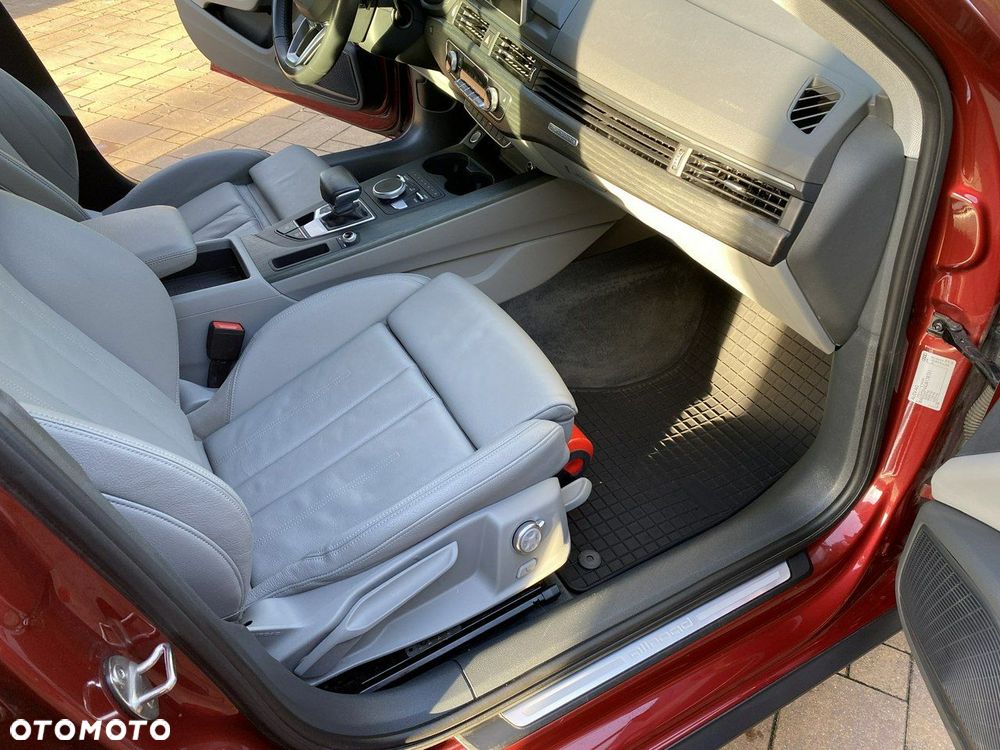 Audi A4 Allroad 2.0 TDI Quattro S tronic - 38