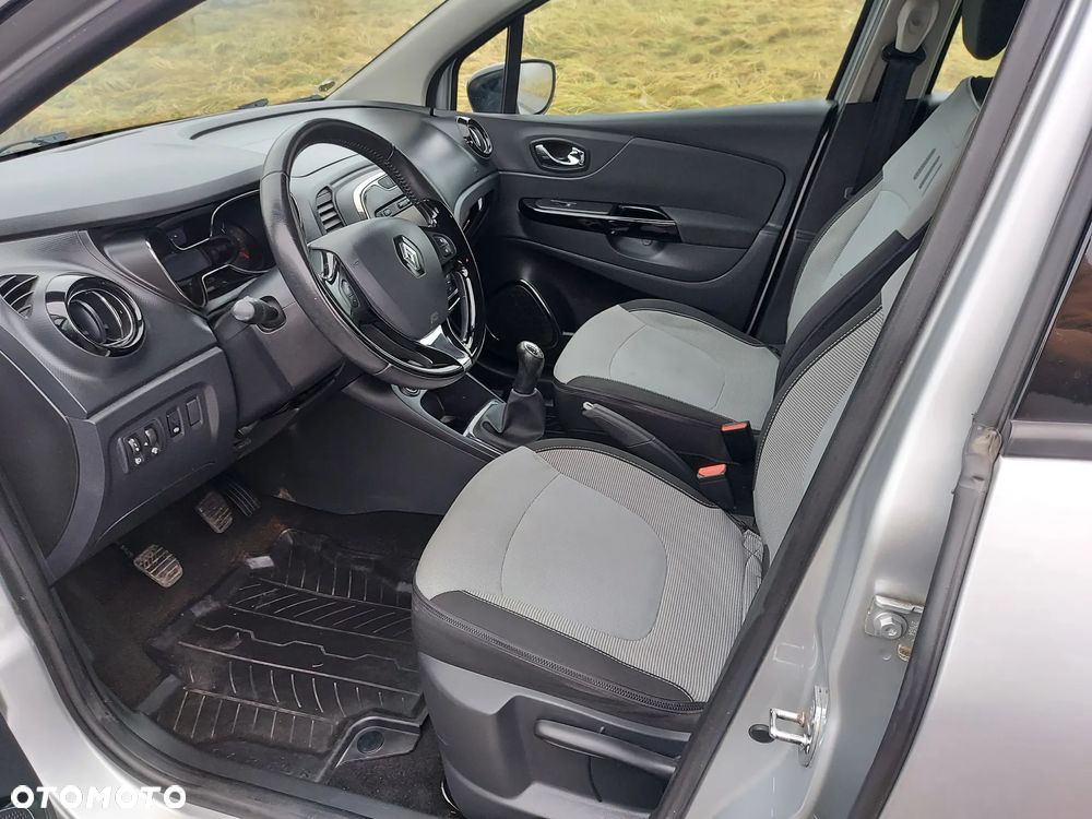 Renault Captur 0.9 Energy TCe Life EU6 - 18