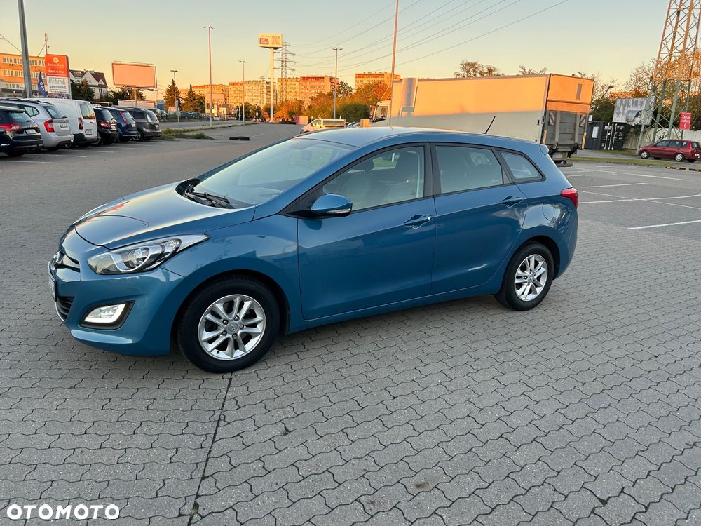 Hyundai i30 1.4 CRDi Comfort - 3