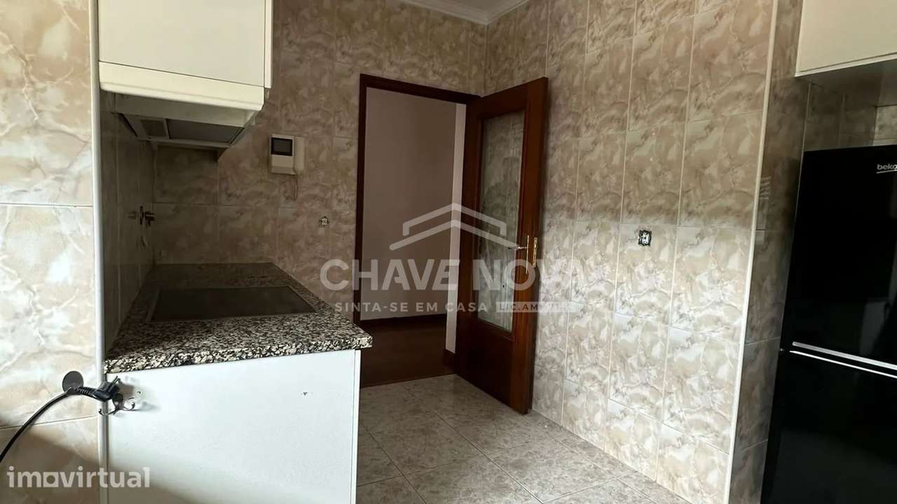 T2 com 3 varandas, garagem e vistas desafogadas VNGaia-MTS/03785/MH - Grande imagem: 2/15