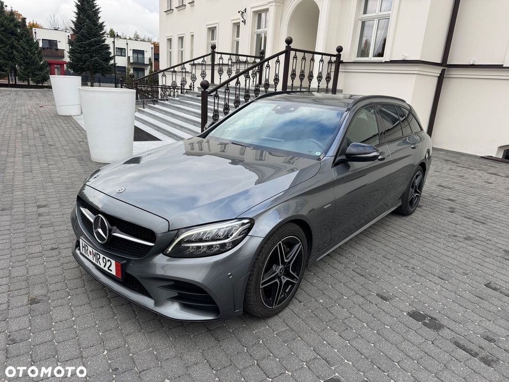 Mercedes-Benz Klasa C 220 d T 9G-TRONIC - 2