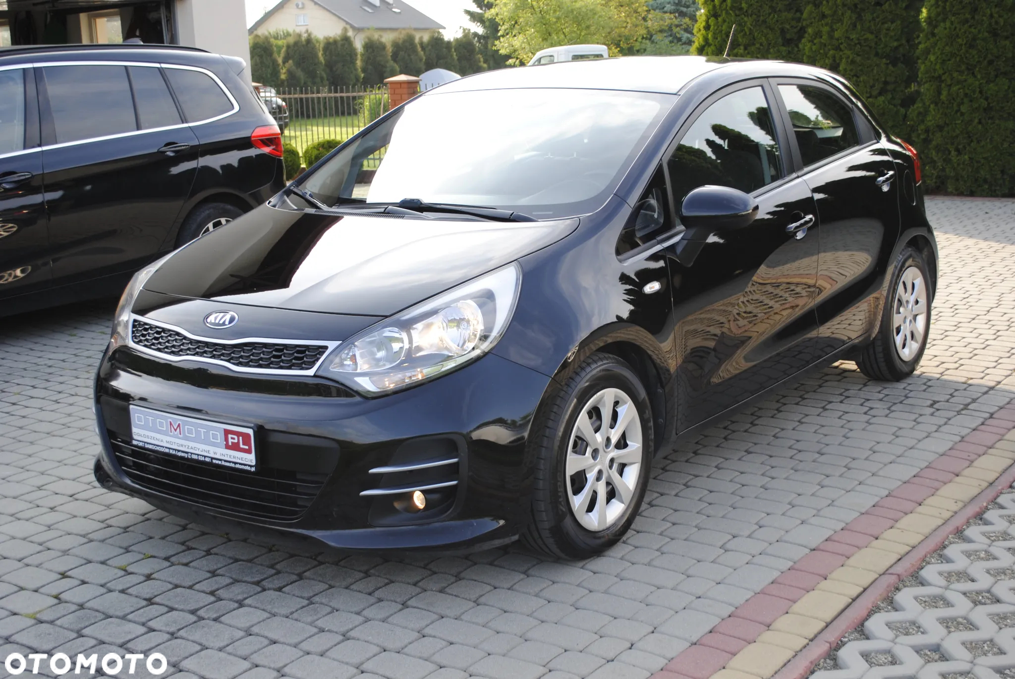 Kia Rio - 5