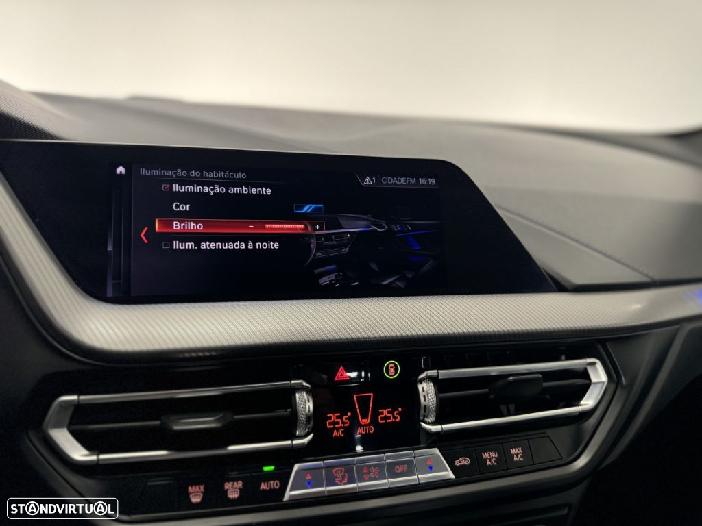 BMW 116 d Pack M - 46