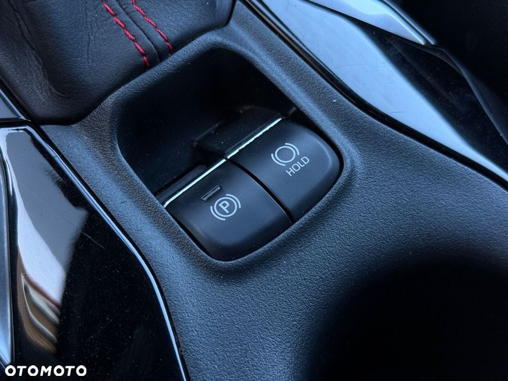 Toyota Corolla - 24