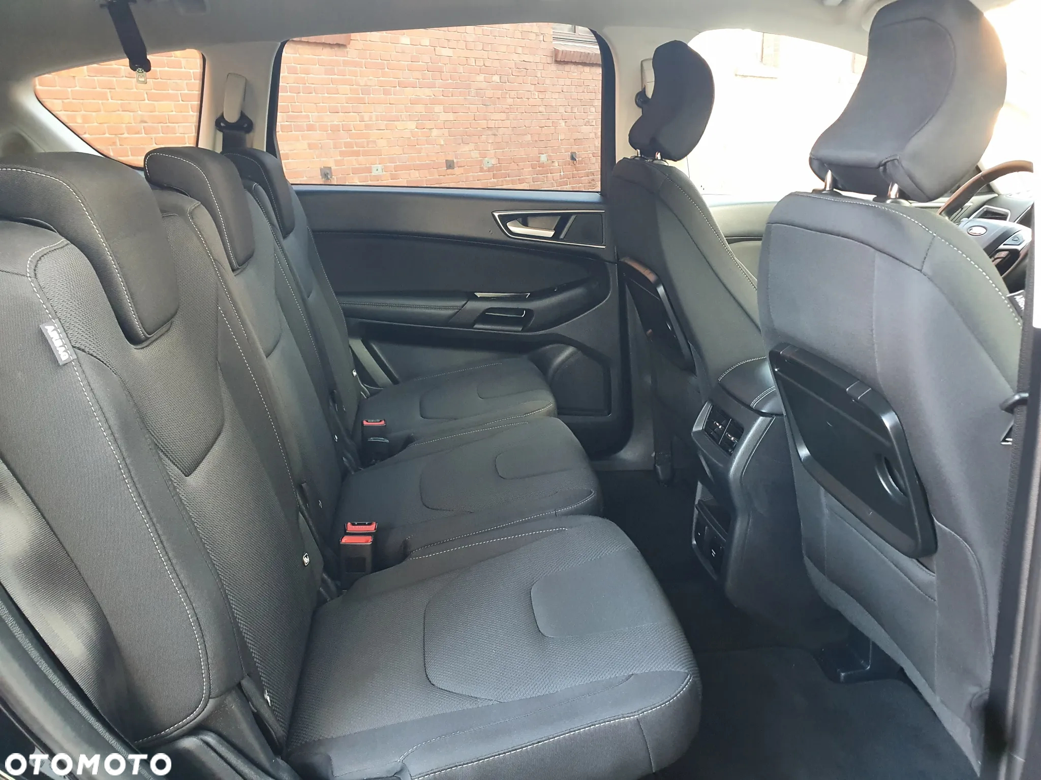 Ford S-Max 2.0 EcoBlue Titanium - 12