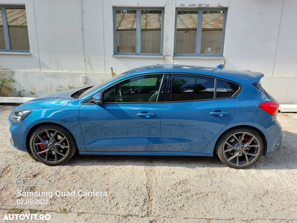 Ford Focus 2.3 EcoBoost S&S ST - 8