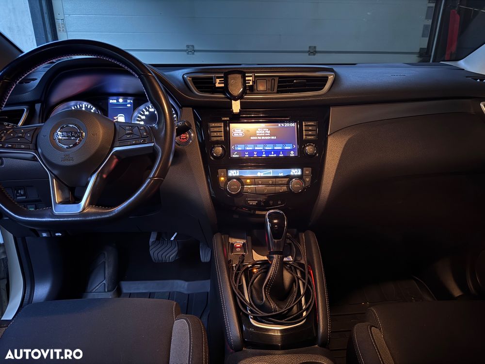 Nissan Qashqai 1.3 157CP 2WD DCT N-Connecta - 2