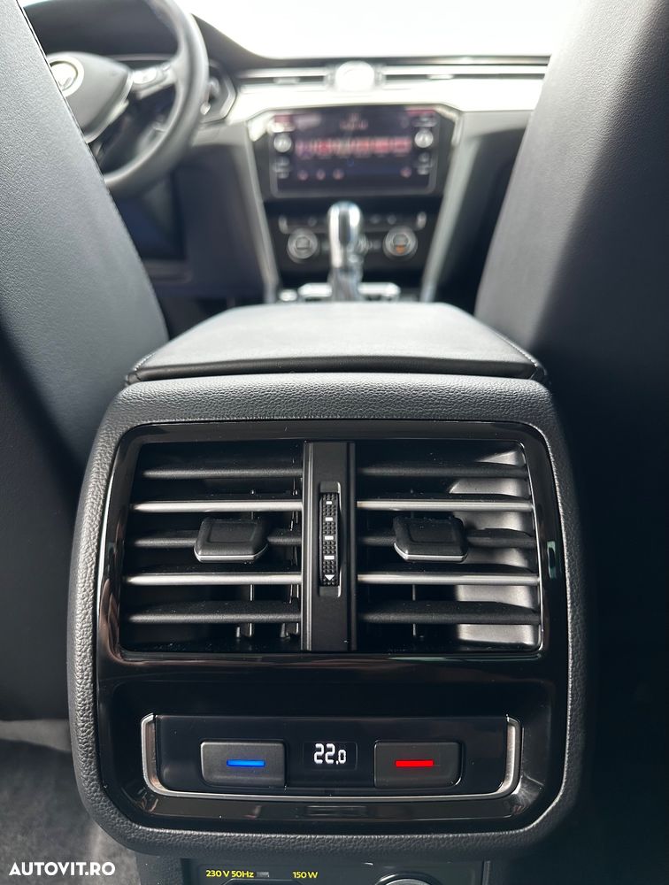 Volkswagen Passat - 9