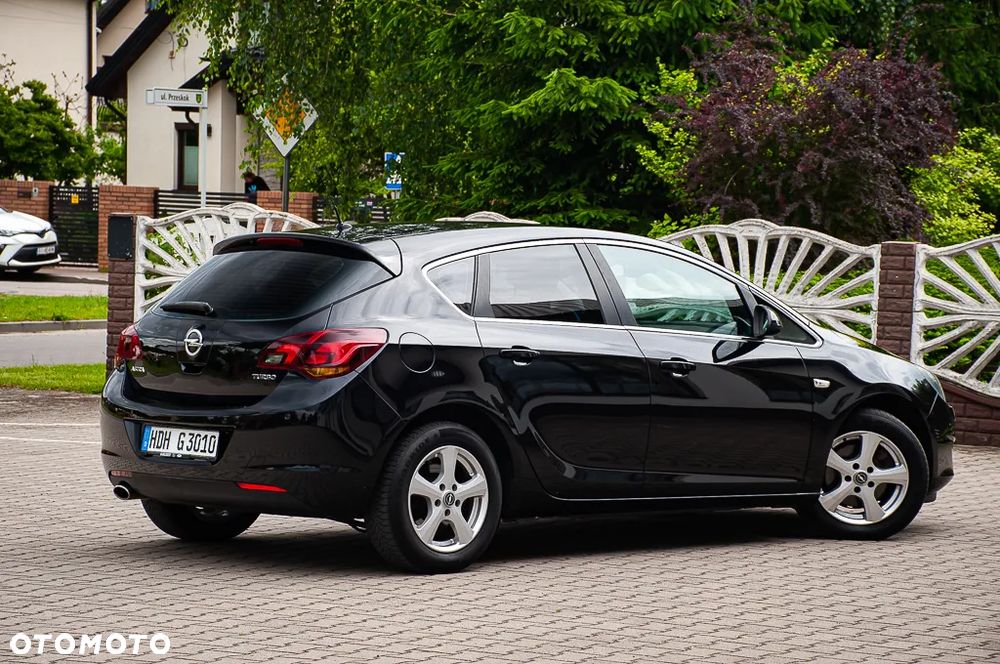 Opel Astra 1.6 Turbo Edition Sport - 9