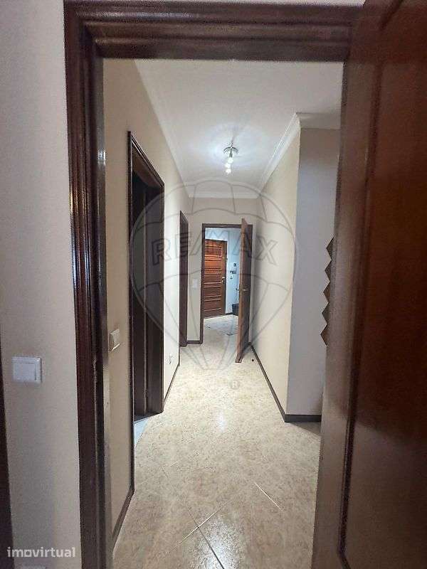 Apartamento T2 para venda - Grande imagem: 2/12