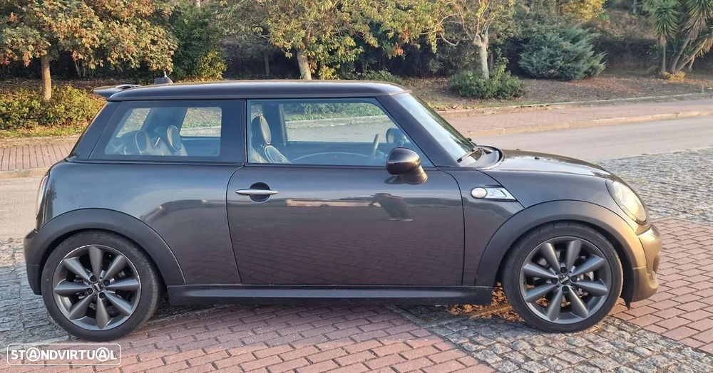MINI 3 Portas Cooper S - 3