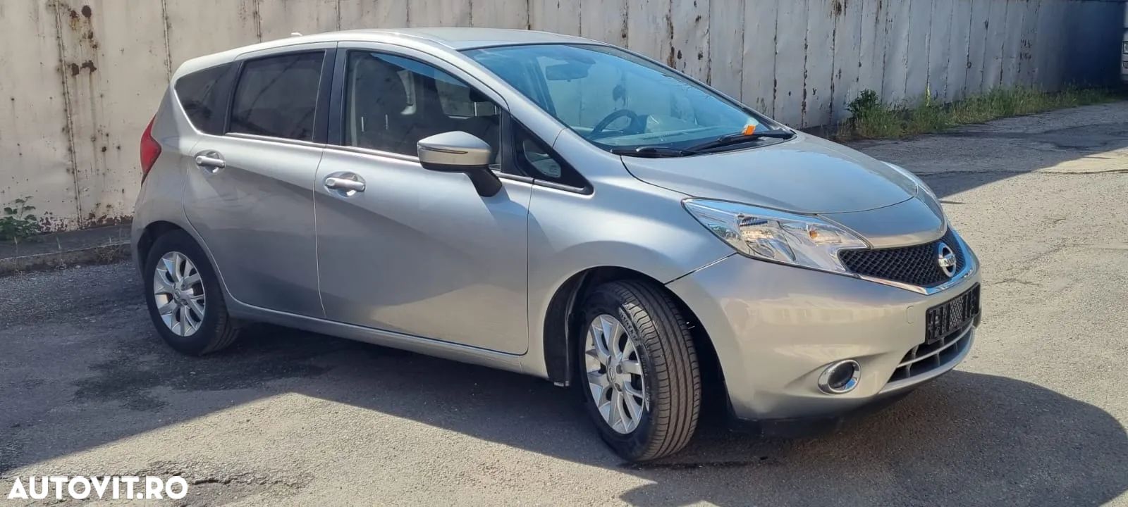 Nissan Note - 1