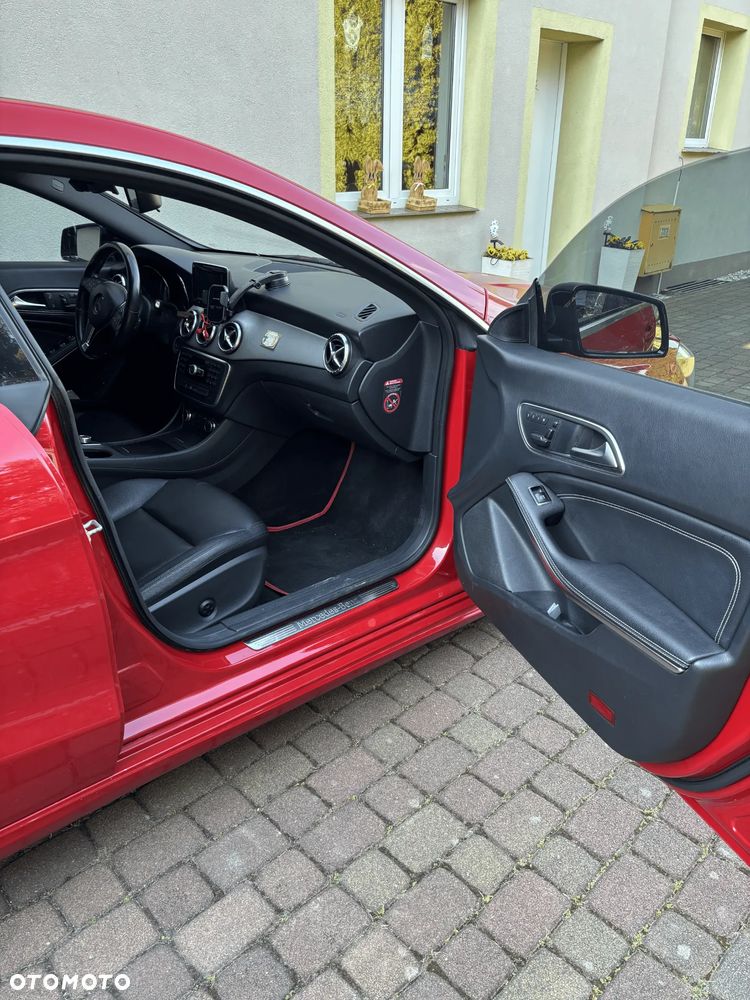 Mercedes-Benz CLA 250 7G-DCT - 8