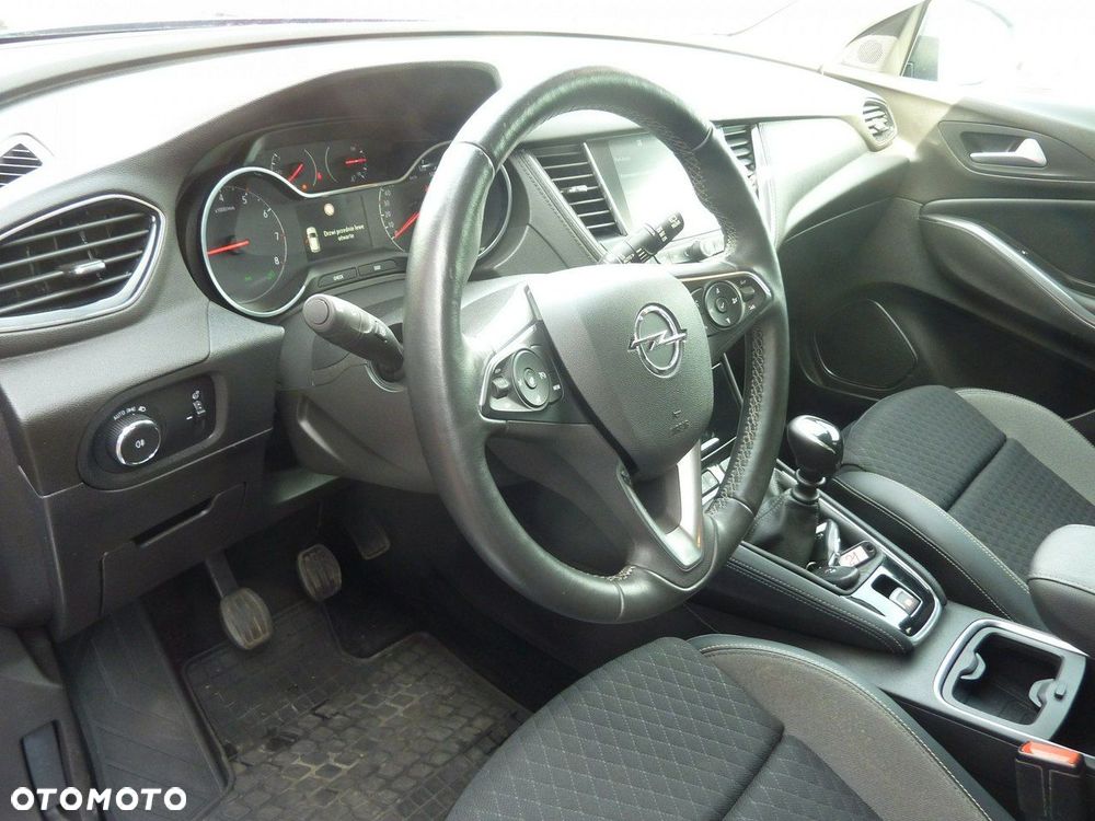 Opel Grandland X - 10