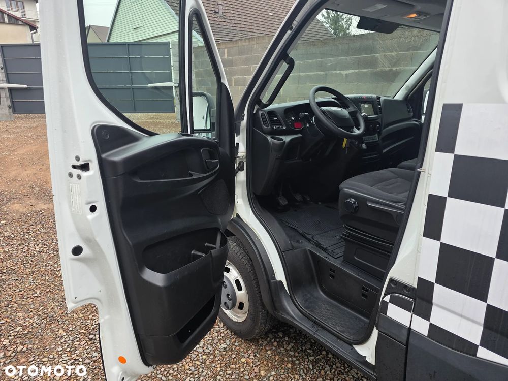 Iveco Daily - 10