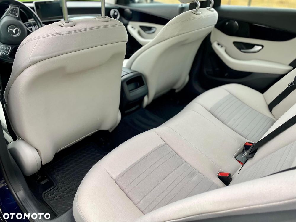 Mercedes-Benz Klasa C 180 7G-TRONIC - 10