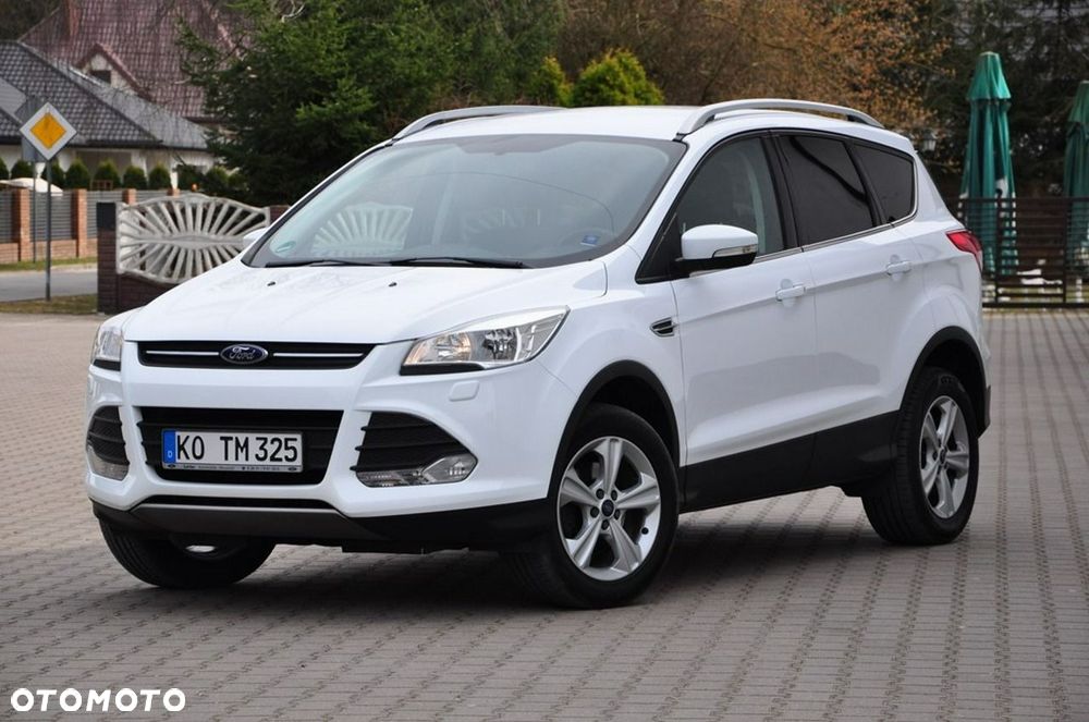Ford Kuga - 4