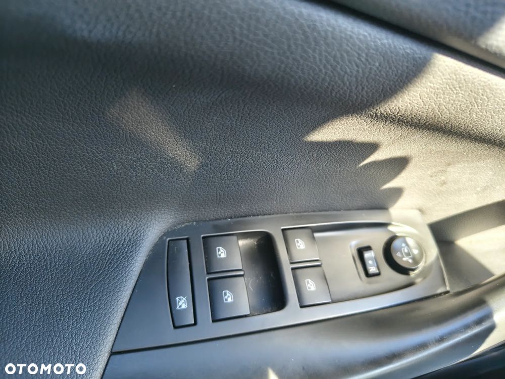 Opel Astra 1.4 Turbo - 14