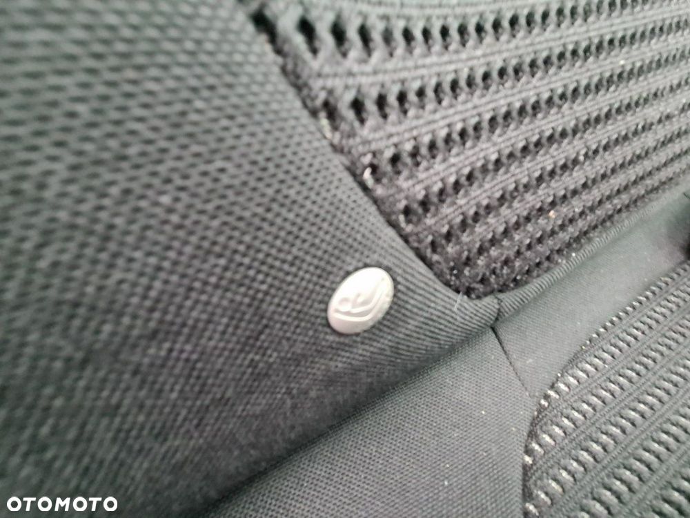 Citroën C4 1.6 HDi Impress - 23