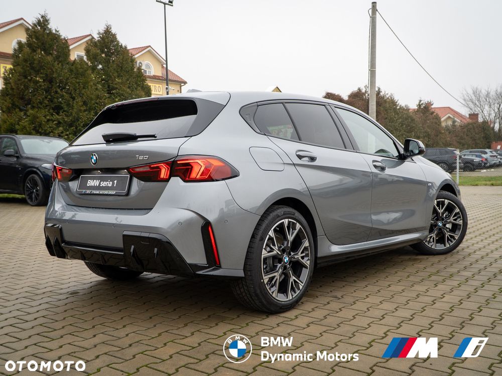 BMW Seria 1 120 - 5