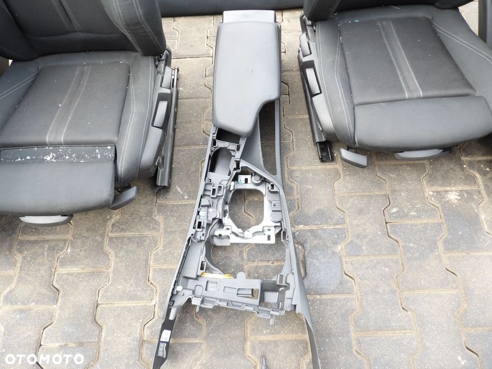 BMW - F30 - FOTELE , KANAPA , BOCZKI , TUNEL ŚRODKOWY - PO LIFT - M PAKIET - EUROPA - OGRZEWANE - 4