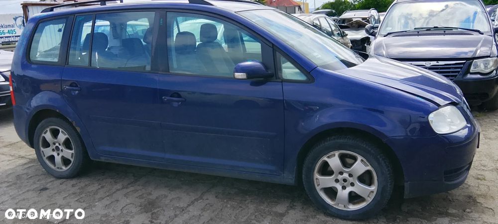 VW TOURAN - 1