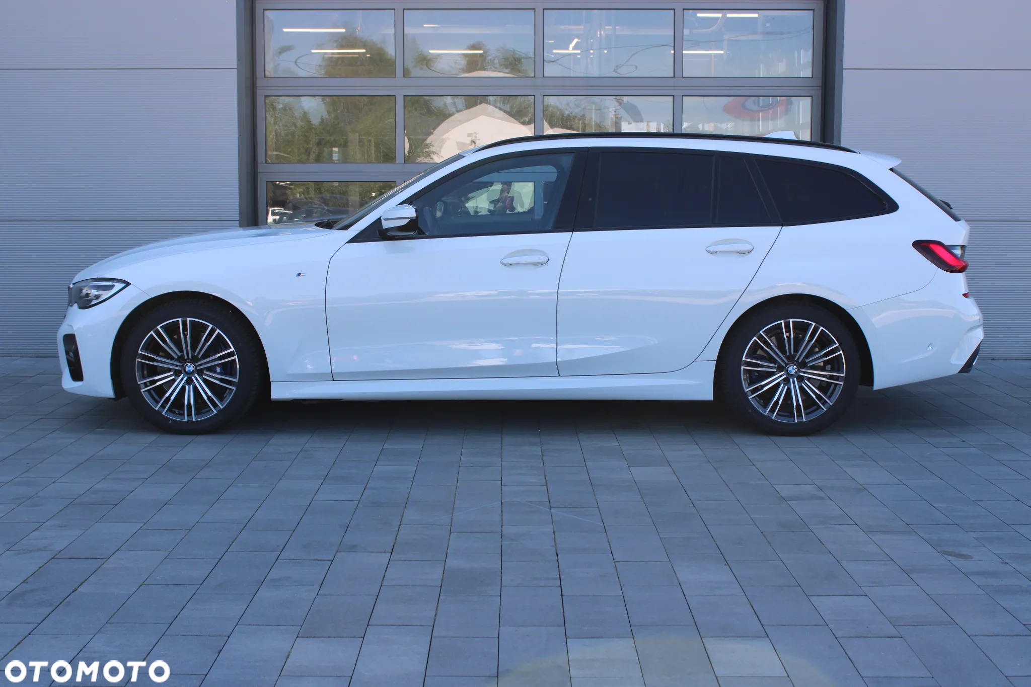 BMW Seria 3 330i xDrive M Sport sport - 8