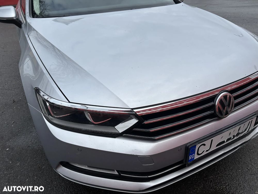 Volkswagen Passat 2.0 TDI Comfortline - 10