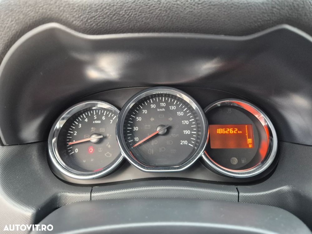 Dacia Duster 1.5 dCi 4x4 Prestige - 16