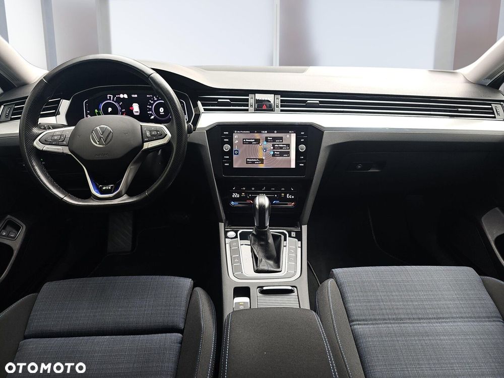 Volkswagen Passat Variant 1.4 TSI Plug-In Hybrid GTE DSG - 14