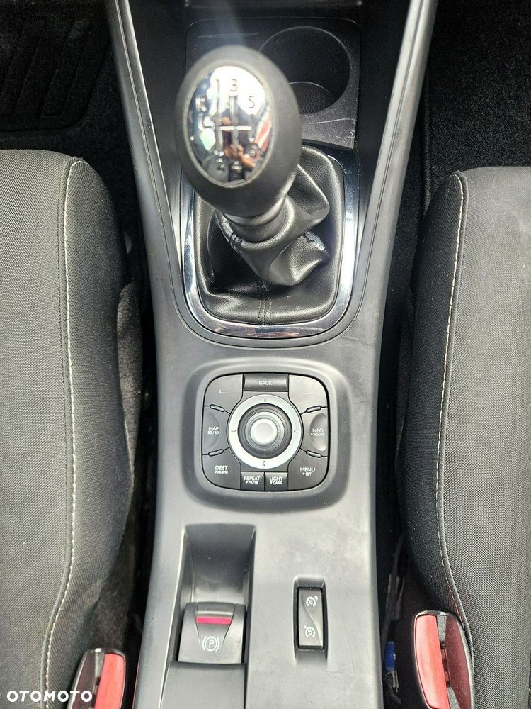 Renault Megane 1.6 16V 110 LIMITED - 29