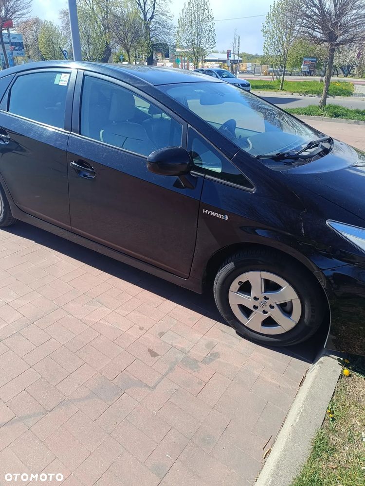 Toyota Prius 1.8 HSD Premium - 5