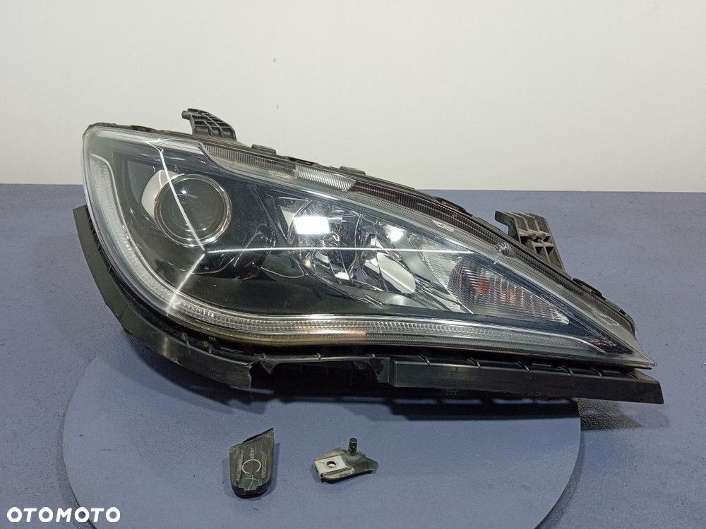 CHRYSLER PACIFICA II 16-20 REFLEKTOR PRAWY HALOGEN LED 68228946AE - 1