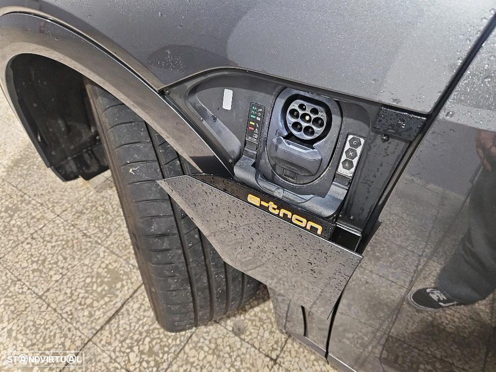 Audi e-tron Sportback 55 quattro S line - 10