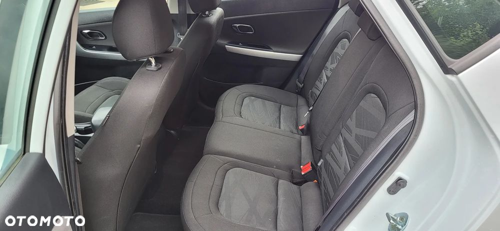 Kia Ceed 1.6 GDI Fifa World Cup Edition - 15