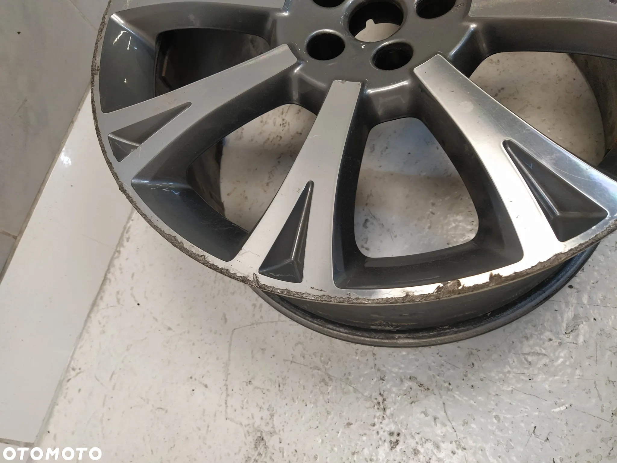 JAGUAR XJ XJ8 X351 XK 9X20 FELGA ALUMINIOWA R20 ET49 5X108 - 6